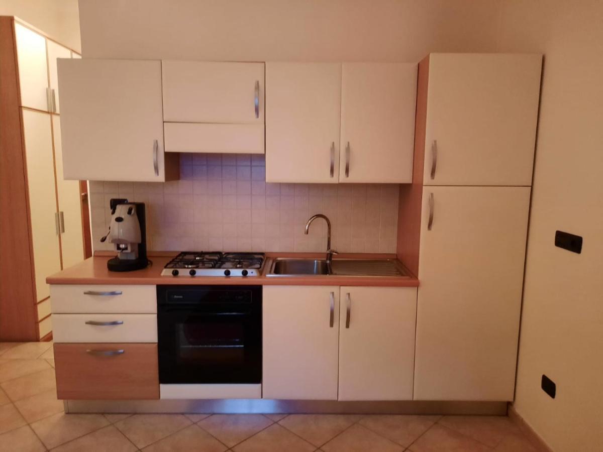 Guest House Via Poerio Καταντζάρο Εξωτερικό φωτογραφία
