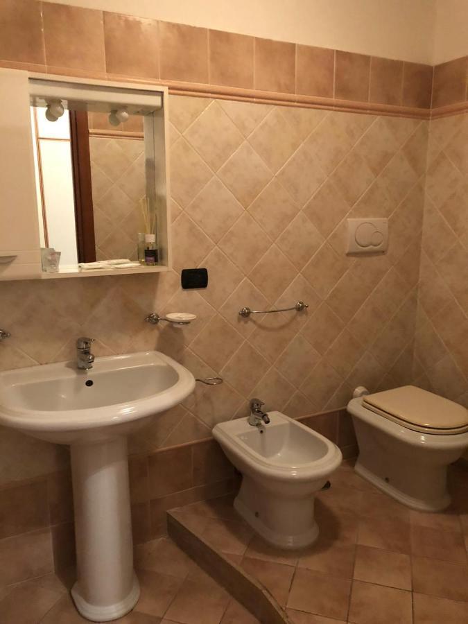 Guest House Via Poerio Καταντζάρο Εξωτερικό φωτογραφία