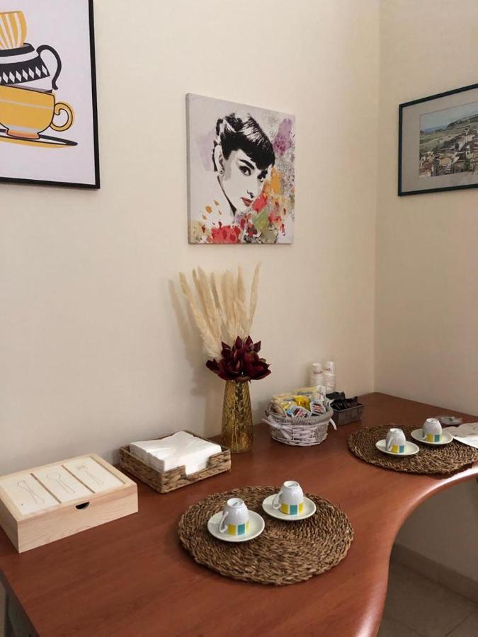 Guest House Via Poerio Καταντζάρο Εξωτερικό φωτογραφία